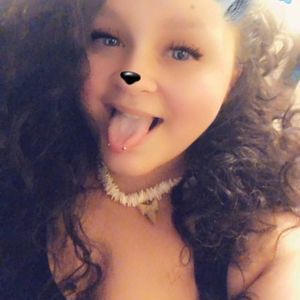 Meet your Posher, Chey